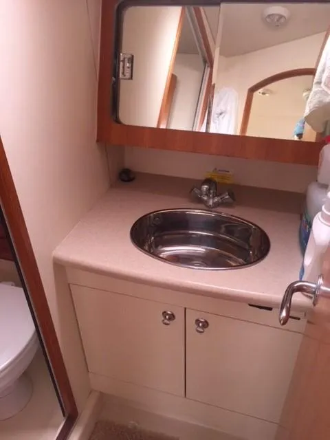 2006 Hunter 38