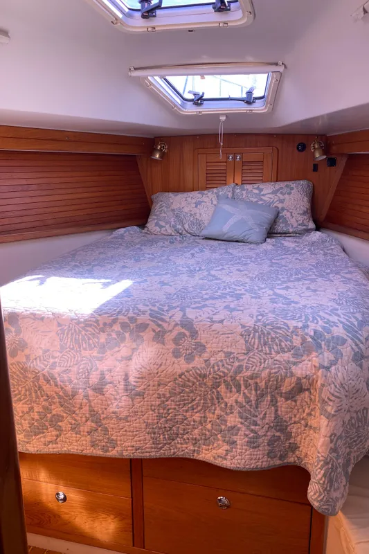 2004 Catalina 42 MkII