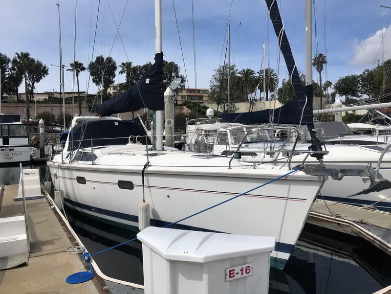 1995 Hunter 430