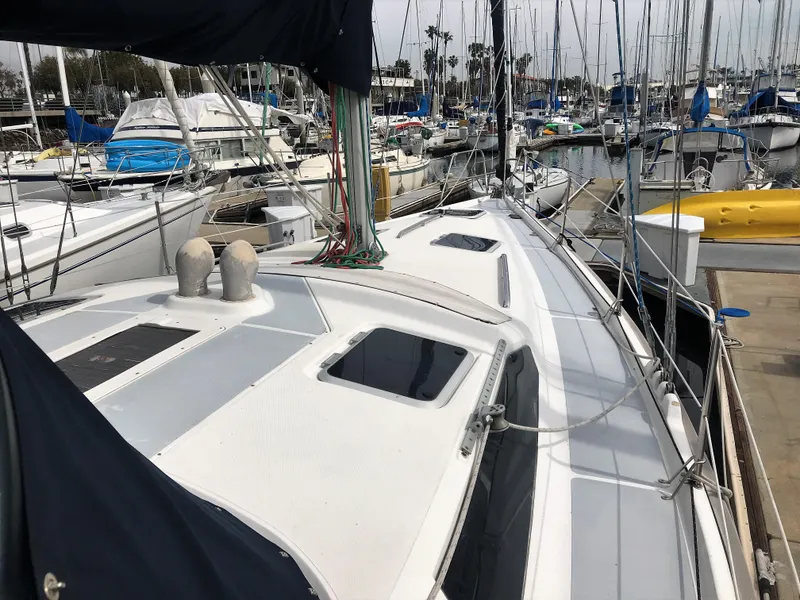 1995 Hunter 430