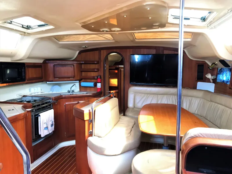 1995 Hunter 430