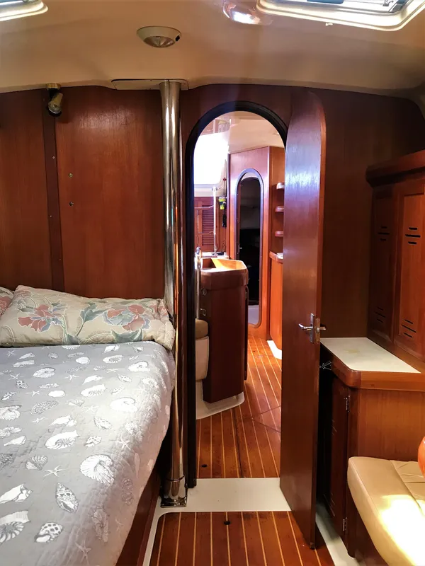 1995 Hunter 430