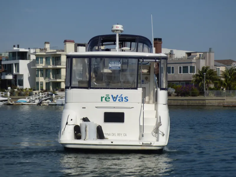 2001 Sea Ray 420 Aft Cabin