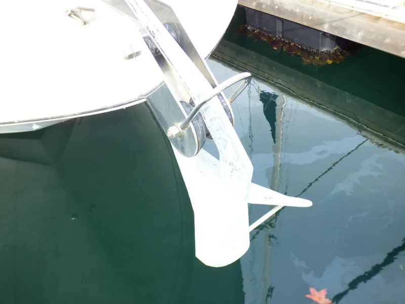 2001 Sea Ray 420 Aft Cabin