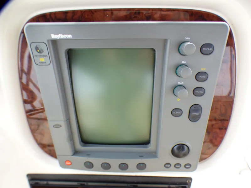 2001 Sea Ray 420 Aft Cabin
