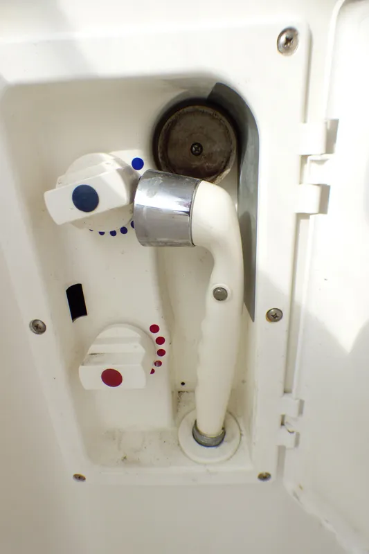 2001 Sea Ray 420 Aft Cabin