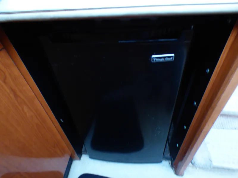 2001 Sea Ray 420 Aft Cabin