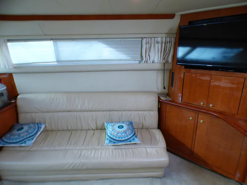 2001 Sea Ray 420 Aft Cabin