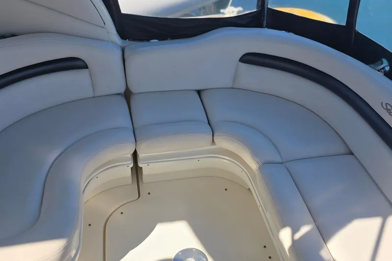 Luxurious seating area on a 2005 Sea Ray 340 Sundancer boat.
