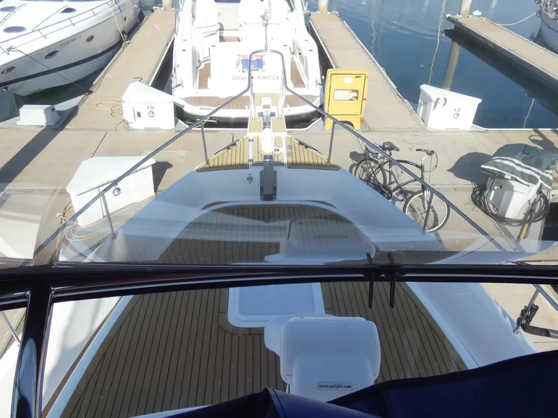 2011 Mainship 395 Trawler