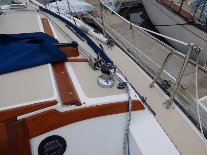 1985 Catalina 30