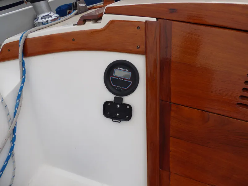 1985 Catalina 30