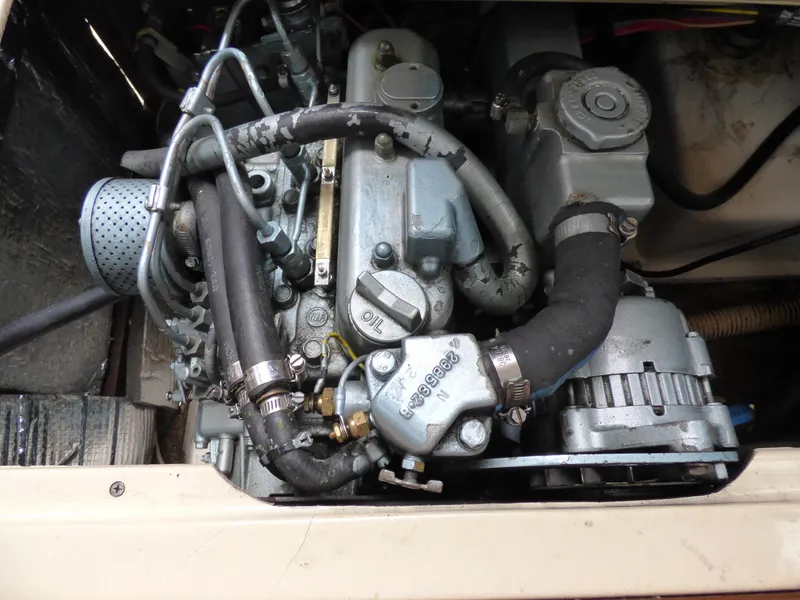 1985 Catalina 30