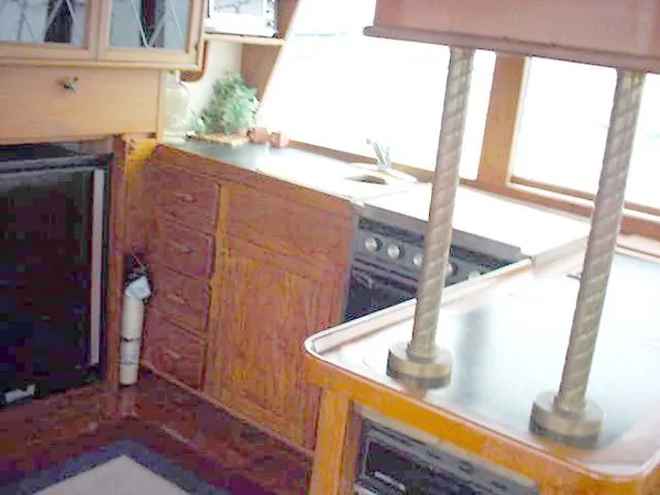 1980 Roughwater Pilothouse