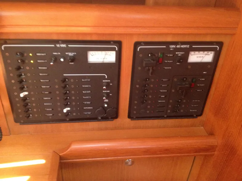 2004 Hunter 41
