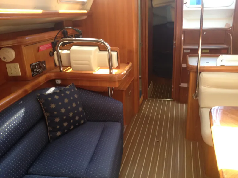2004 Hunter 41