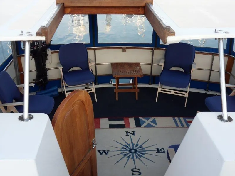 1986 Young Sun Aft Cabin
