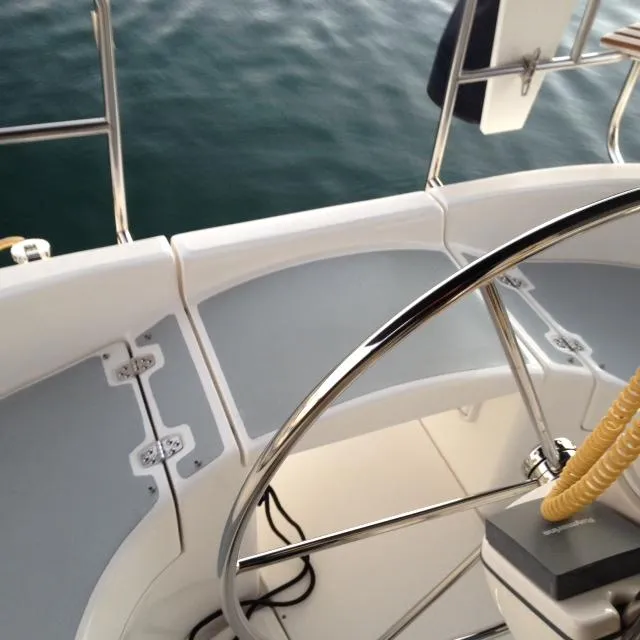 2003 Hunter 466