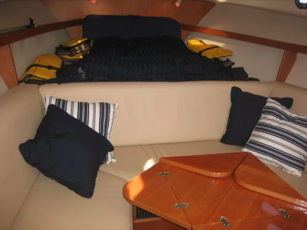 2004 Mainship Pilot