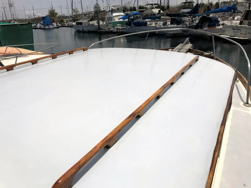 1971 Roughwater 35 Pilot House