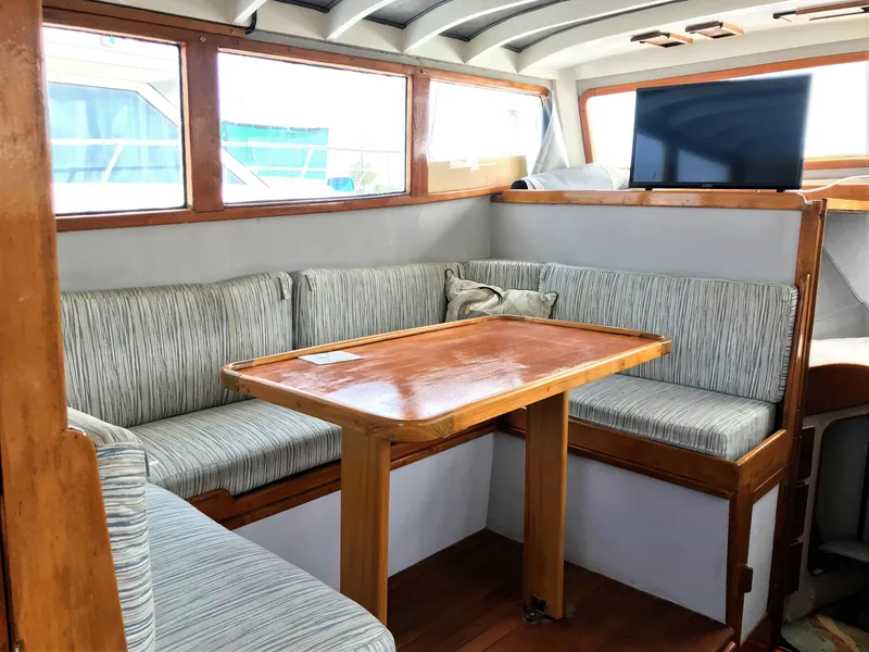 1971 Roughwater 35 Pilot House