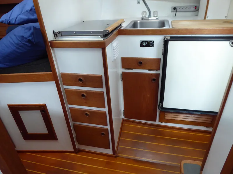 Galley 4