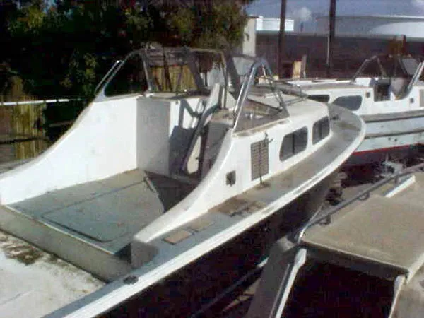 1985 Navy Sportfisher conversion