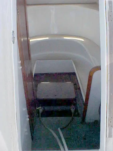 1985 Navy Sportfisher conversion