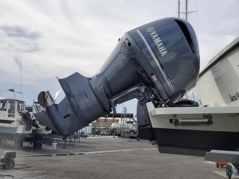 300 HP Yamaha Outboard