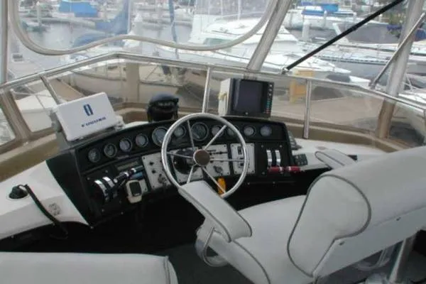 1986 Carver