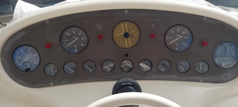 1996 Azimut 54 Flybridge Yacht