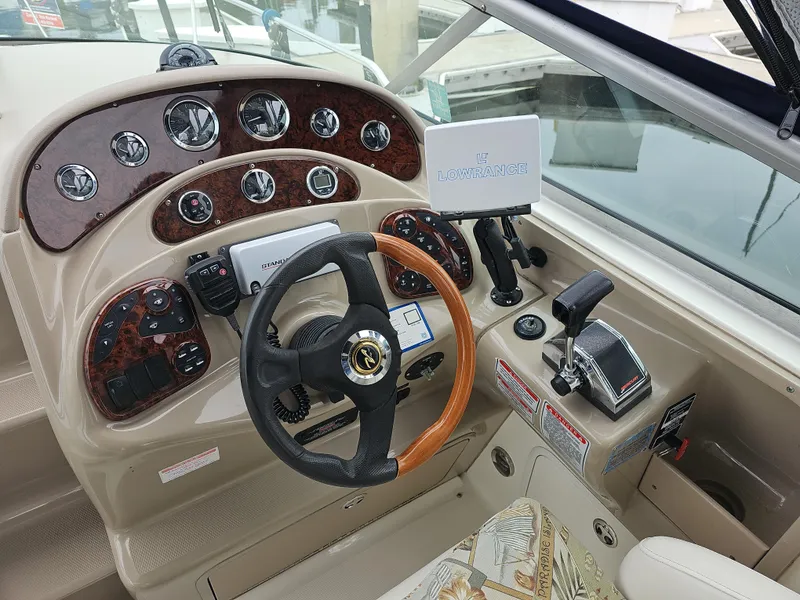 2003 Sea Ray Sundancer 280