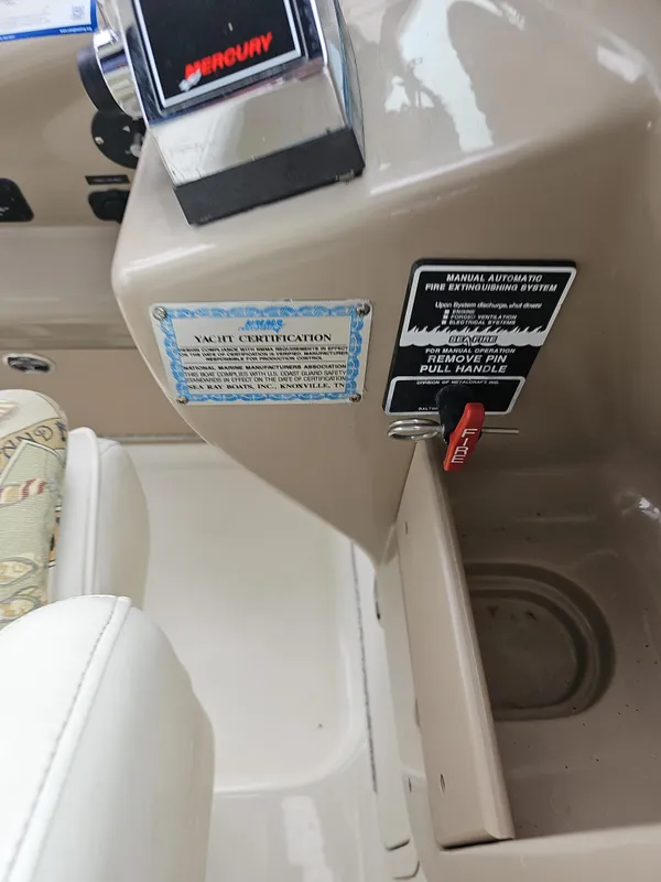 2003 Sea Ray Sundancer 280