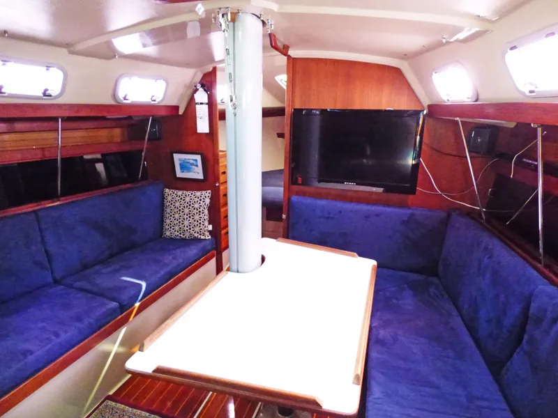1988 Catalina 34