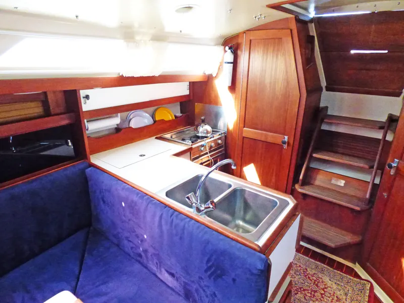 1988 Catalina 34