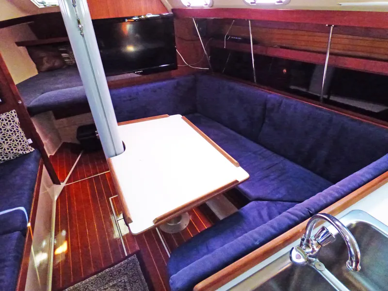 1988 Catalina 34