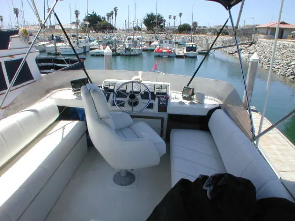 1991 Bayliner 3288 Motoryacht
