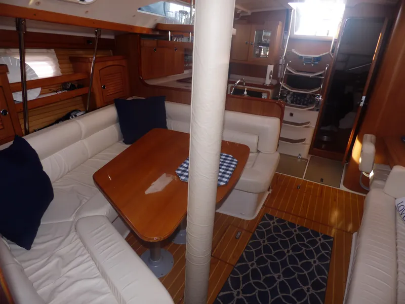 2003 Catalina 400 MkII