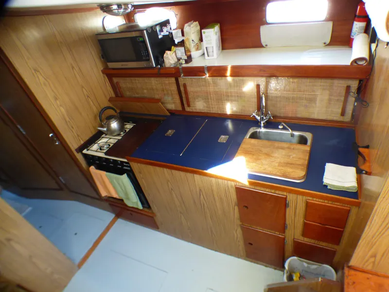 1965 Pearson Countess