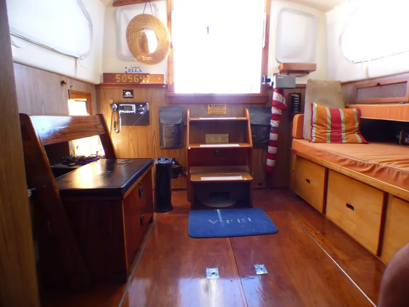 1965 Pearson Countess