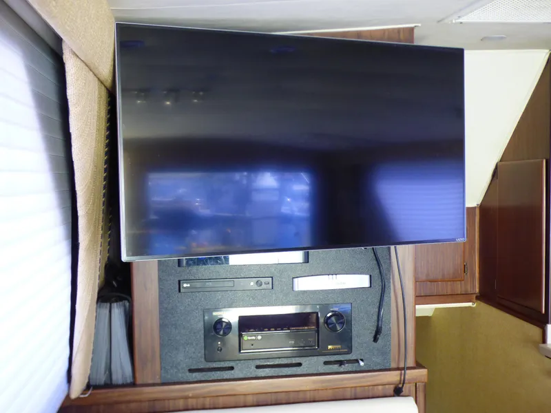 1987 Hatteras Convertible