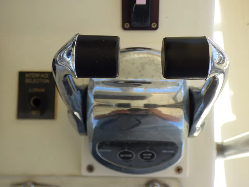 1987 Hatteras Convertible