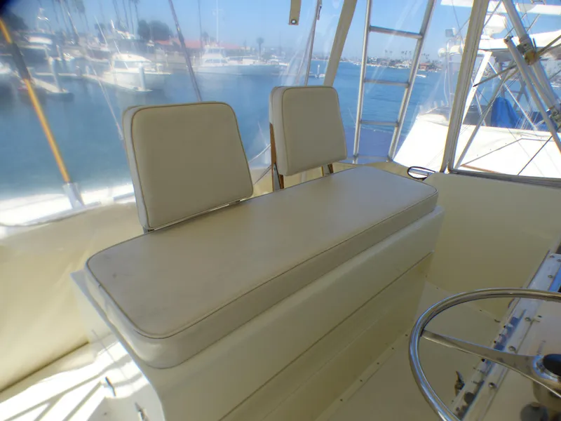 1987 Hatteras Convertible