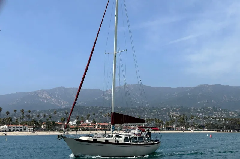1979 Islander Freeport 36