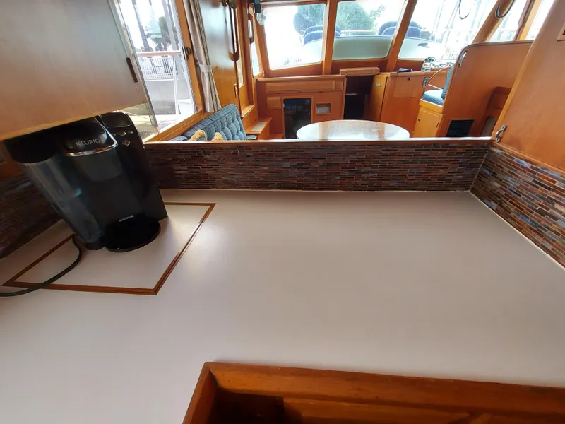 1988 DeFever 44 Motor Yacht