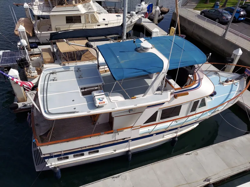 1988 DeFever 44 Motor Yacht