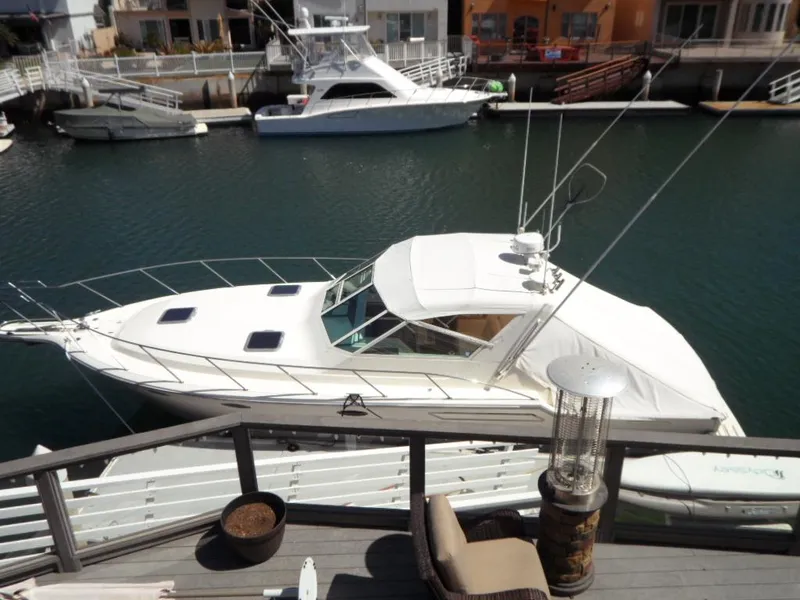 1991 Tiara Yachts 3600 Open