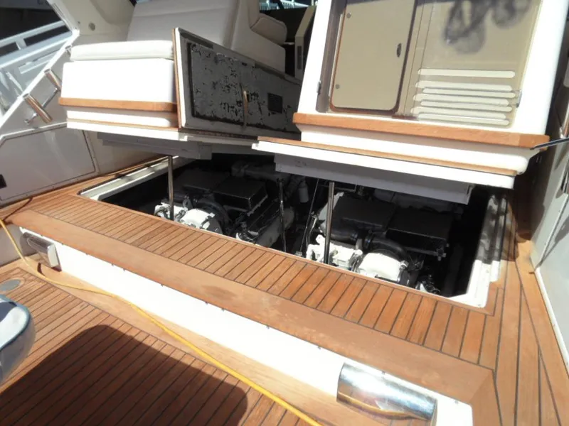 1991 Tiara Yachts 3600 Open