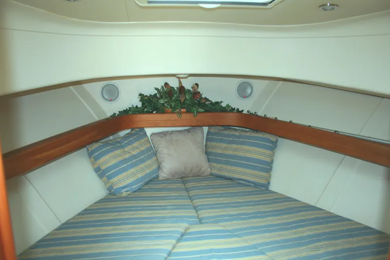 2006 Mainship Pilot 34