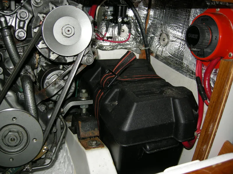 Engine & Battery